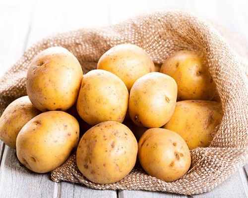 10 cách làm đẹp chỉ với một củ khoai tây